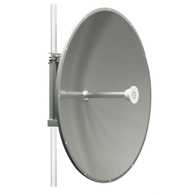 Antena direccional para C5x y B5x, Guía de onda para mantener la integridad de la señal y minimiza la pérdida en transmisión, 4.9 - 6.5 GHz,  4ft, Ganancia de 36 dBi, Montaje incluido  