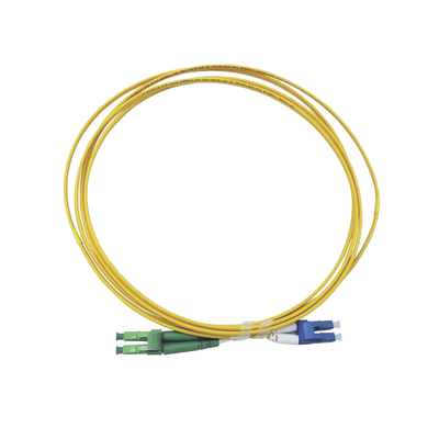 Jumper de Fibra Óptica Monomodo 9/125 LC/UPC-LC/APC, OFNR (Riser), 2.0 mm, Dúplex, amarillo, 3 metros